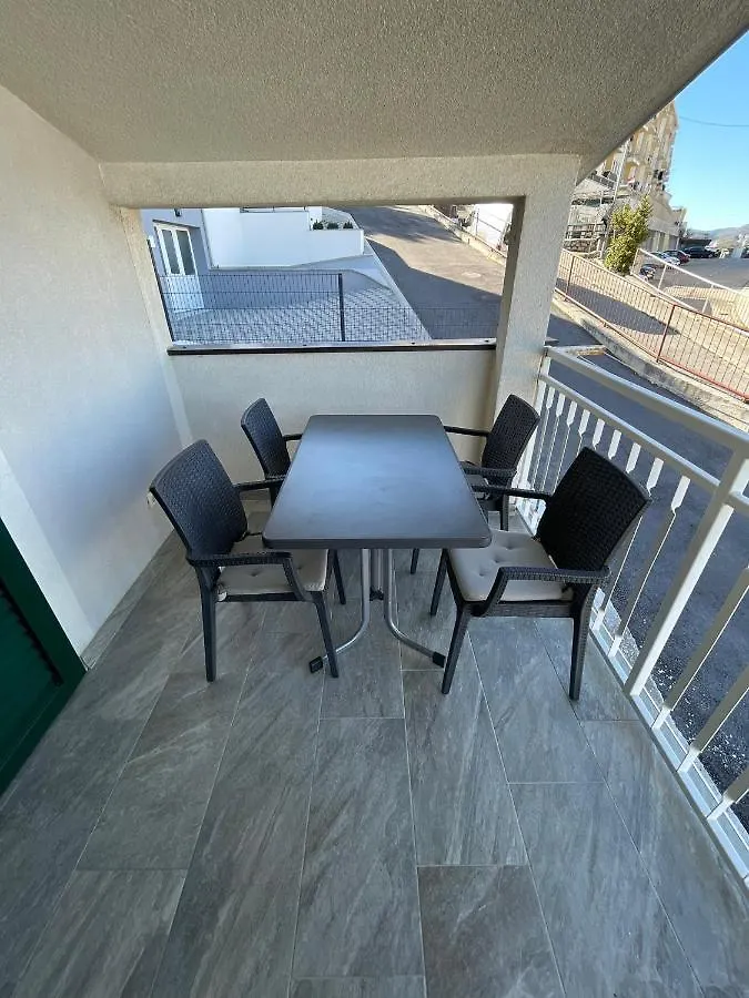 Apartments Holiday Gavric Trogir